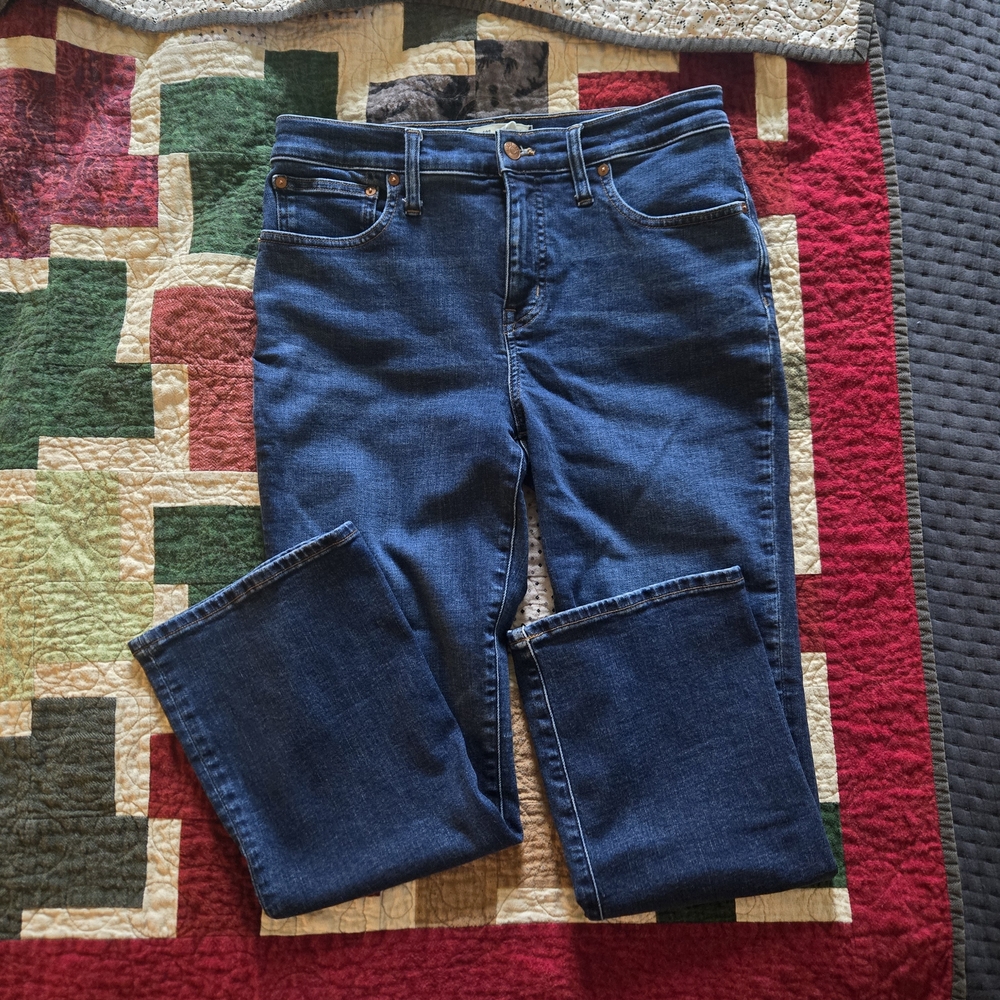 Madewell Mid Rise Kick Out Jeans